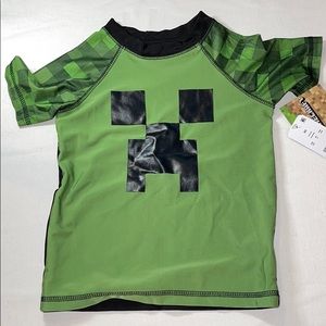 Minecraft shirt 50+ UPF kids‎ size XS